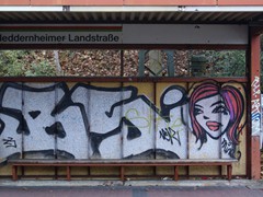 Wir beginnen unsere Reise an der Station Heddernheimer Landstraße in ihrem alten Zustand Anno 2007