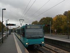 Die Station Stephan-Heise Strae ist erreicht. Bis auf den U-4 Wagen waren alle Stadtbanwagentypen auf der Linie U6 im planmigen Einsatz.