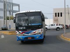 In Manta Equador setzt man auf bunte Busse