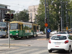 Hochflurzug Typ Nr II / MLNRV mit nachträglich eingebautem niederflurigen Mittelteil