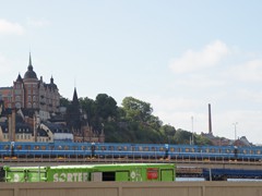 Ein Zug der Metro in Stockholm