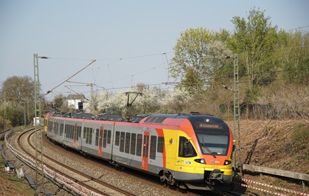  Personenverkehr2020: Ein ET 429 der HLB