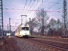 Auch hier ein M tmt Zug der Linie A3 am Abzweig Richtung Nordwest-Stadt