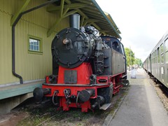 An der Güterhalle diese Museumslok