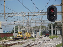 Einfahrt in die Station "TorreAnnuziata Oplonti" Aus Richtung Poggiomarino kommend.
