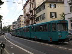 Die U5 in der unteren Eckenheimer Landstraße