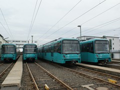 Heute beherrschen die U-5 Wagen das Bild in Bommersheim