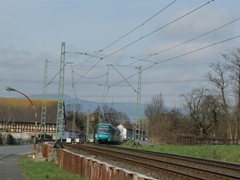 dem Taunus entgegen.