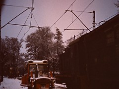 Ein Güterzug bespannt mit der Diesellok 2018 (V36) an der Station "Wiesenau" während des ersten Umbaus der Station. ca. 1977