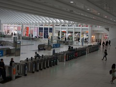 Der neu errichtete zugang zur Metro Station des WTC