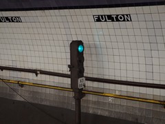 und Reisen zur Station "Fulton"...