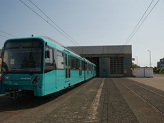 Eine fabrikneue U-5 50 Einheit noch ohne Pantographen in der Stzw.