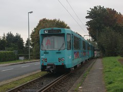 Parallel zur Heerstraße verläuft die Strecke dann zur Stzw