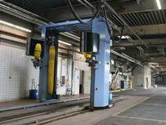 Die Waschmaschine in der Wagenabstellhalle.