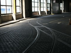 ....dieser Radius überfordert die Gelenkigkeit der GT6 Wagen.