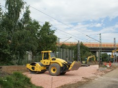 Denn es fehlten die Gleise für eine durchgängige Fahrt gen Taunus.