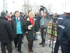 Herr Budig, Chef der VGF und die OB Petra Roth auf dem Weg zur Eröffnungsfeier.