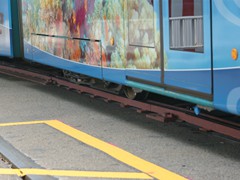 Details einer Überfahrt der Weiche mit S-Wagen 232