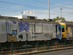 ...Graffiti verziert.