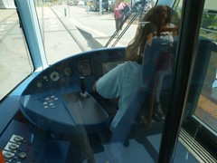 Der Fahrerstand der Alstom Citadis Fahrzeuge