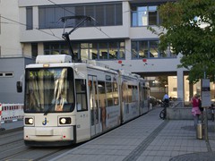 Hinter dem Häuschen