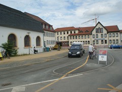 über die Ortsmitte von Arheilgen verlängert.