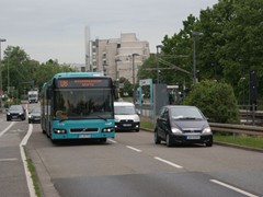 ...und setzen ihre Reise mit dem SEV Bus fort.