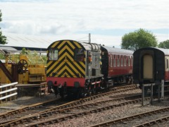 Eine Class 08 rangiert