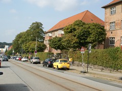 Dies sind aber keine Schilder nach der Straßenverkehrsordnung