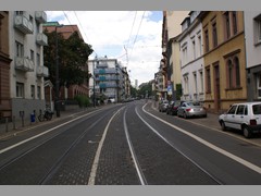 Die Station Musterschule vor dem Umbau. Man erkennt, dass es eigentlich eine Straßenbahn Haltestelle ist.