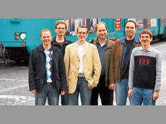 Die Mitglieder der Initiative Rettet die U5. Jörg Gaudl, Torben Hedderich, Markus Söllner, Matthias Hoffmann, Thomas Götte, Reinhard Pflüger. © Frankfurter Rundschau, Rolf Oeser