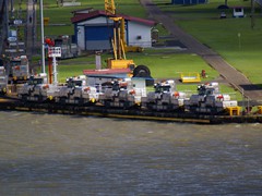 Auch Steuerbord stehen die Loks bereit