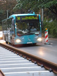 Grundhafte Erneuerung der Gleise in der Wittelsbacherallee 2010